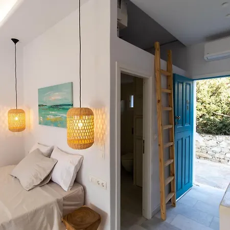 Ammos Pyrgaki Naxos * Agiassos