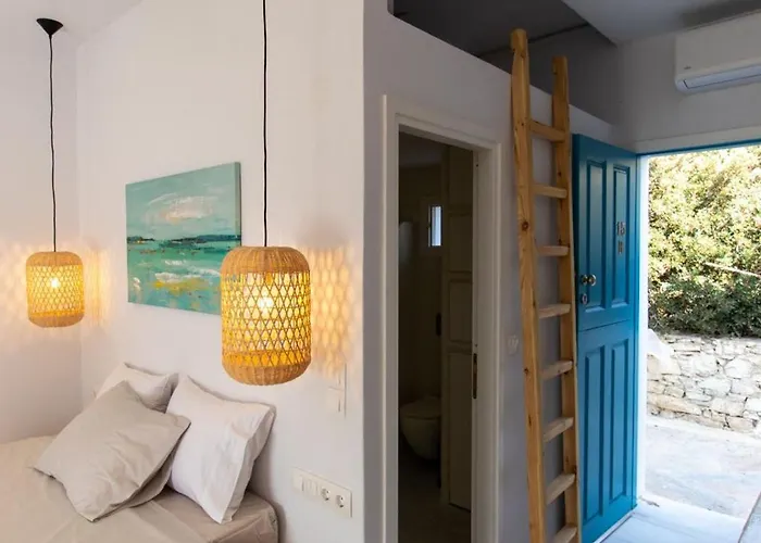 Ammos Pyrgaki Naxos * Agiassos