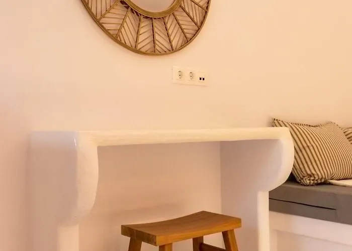 Ammos Pyrgaki Naxos * Agiassos